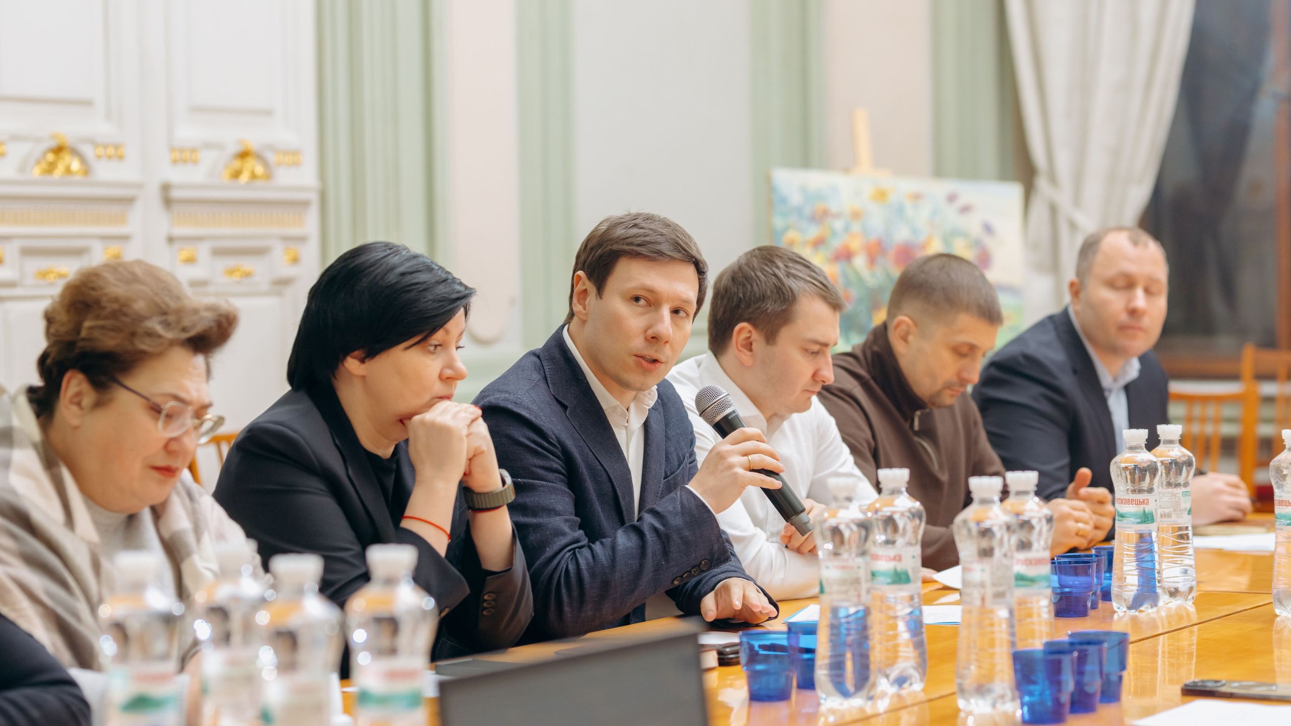 Кадровий дефіцит у фармації: звернення до комітету верховної ради