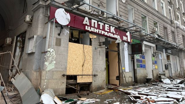 «Аптека Центральна №1»: історія незламності після ракетного удару в Палац Праці