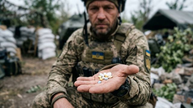 «Доступні ліки»: чи дійшла реформа медицини до фронту?