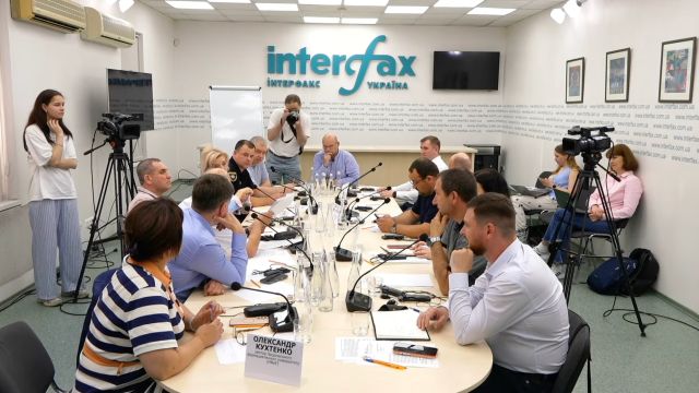 Фармацевтичний ринок після постанови №1803: що говорять експерти про продаж ліків на АЗС