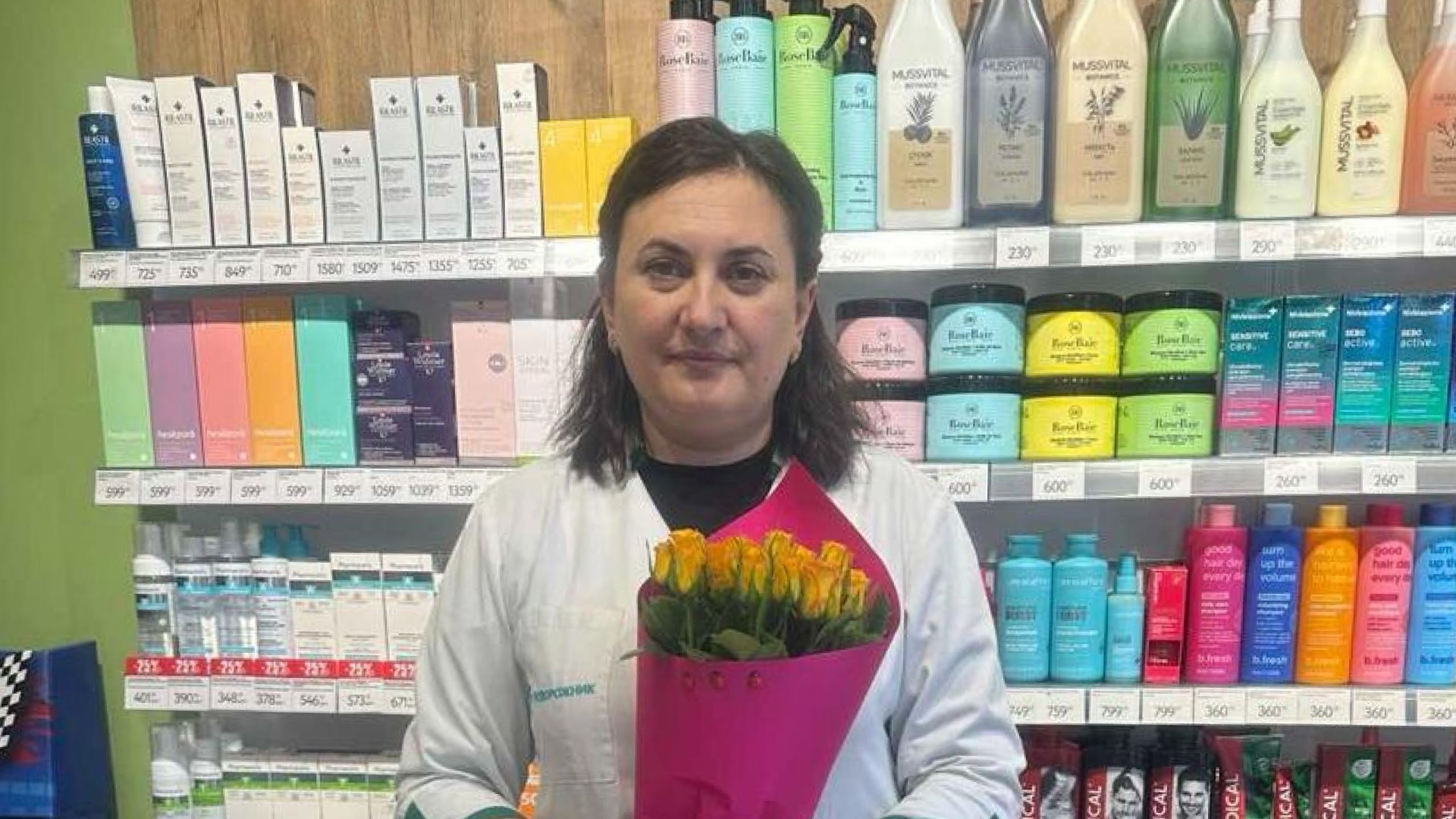 «Я не могла зробити інакше»: історія фармацевтки з Куп’янську Оксани Мороз, яка не втратила віру у професію