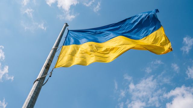 23 серпня — День Державного Прапора України