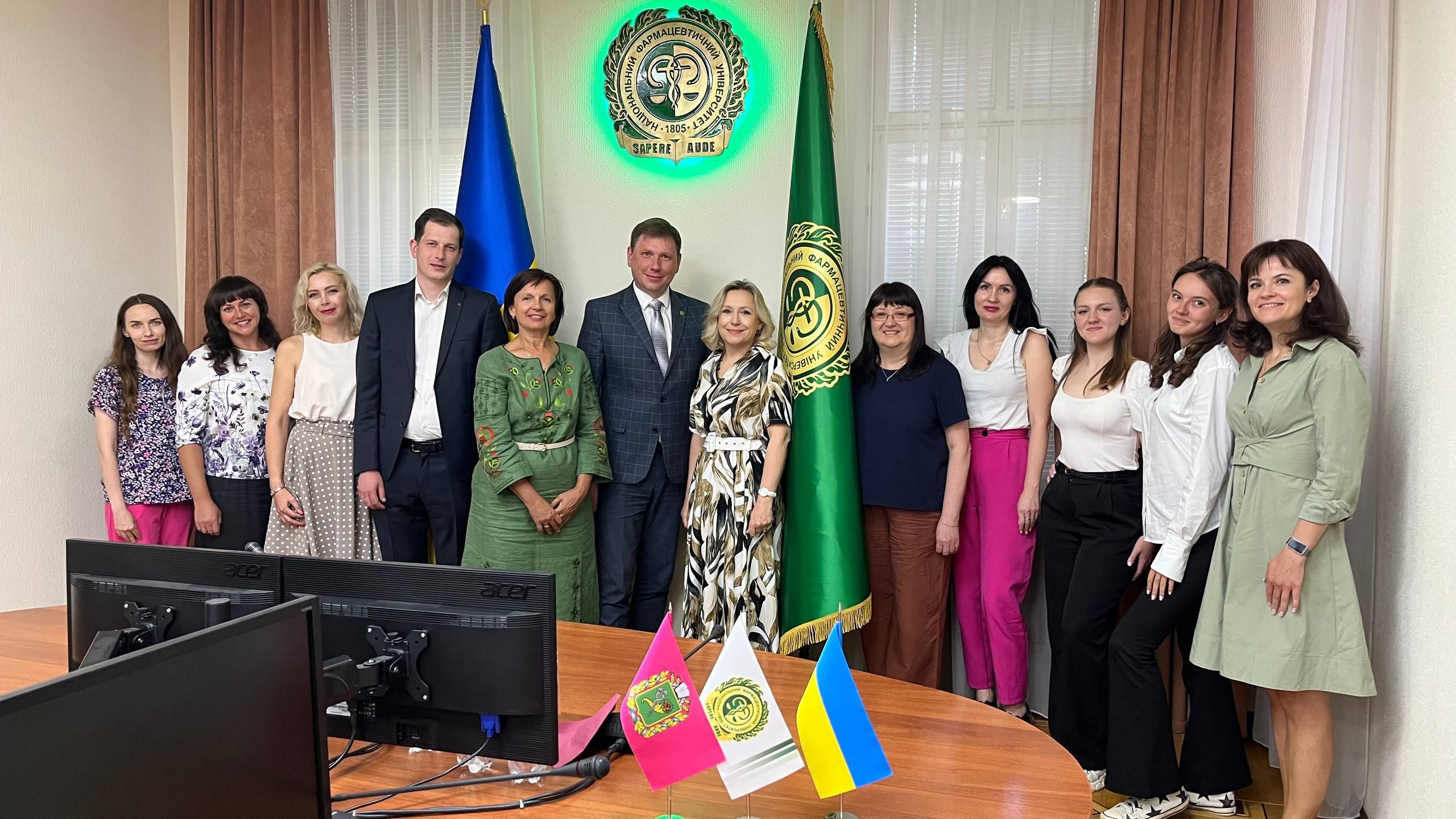 Перший день у НФаУ: нові мрії, знайомства і перші кроки у професію